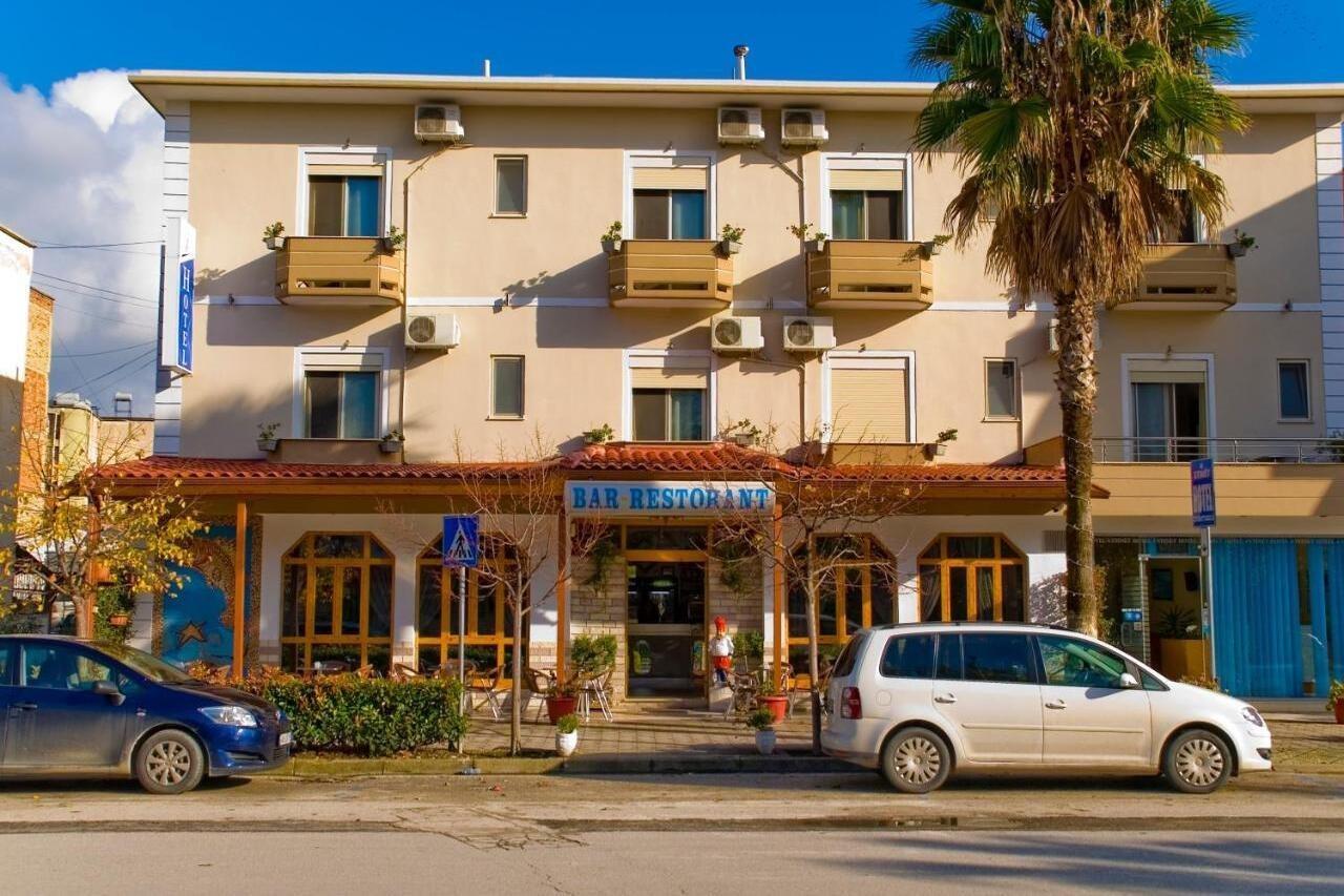 Hotel 4 Stinet Vlore Ngoại thất bức ảnh