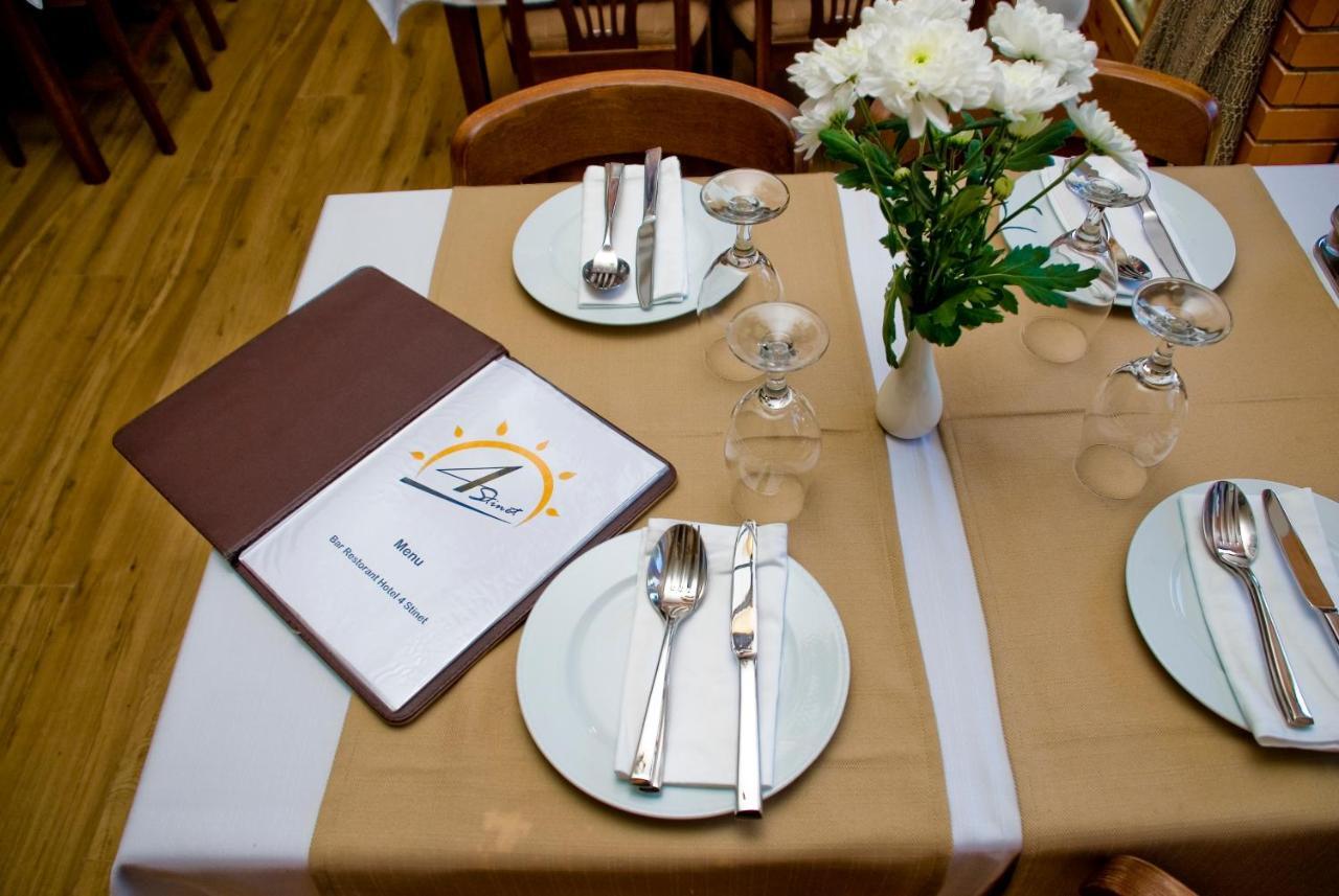 Hotel 4 Stinet Vlore Ngoại thất bức ảnh